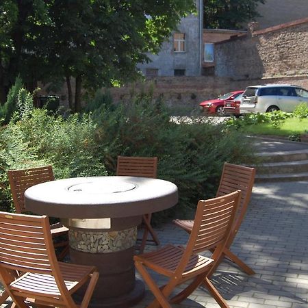 Linovo With Free Parking Hotel Riga Exterior photo